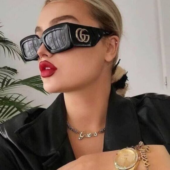Gucci GG0811S 001 Sunglasses Black Rectangle Frame, Grey Lenses main image 10